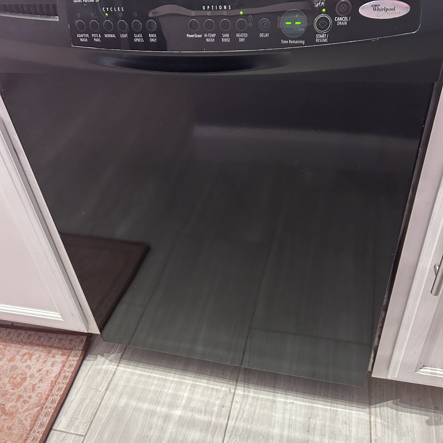 Whirlpool Dishwasher 24”W X 34” H 