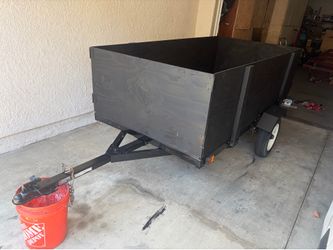 Utility Trailer - Just Refinished