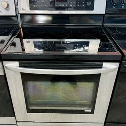 Stainless Steel LG Stove W/ 5 Burners & Convection
