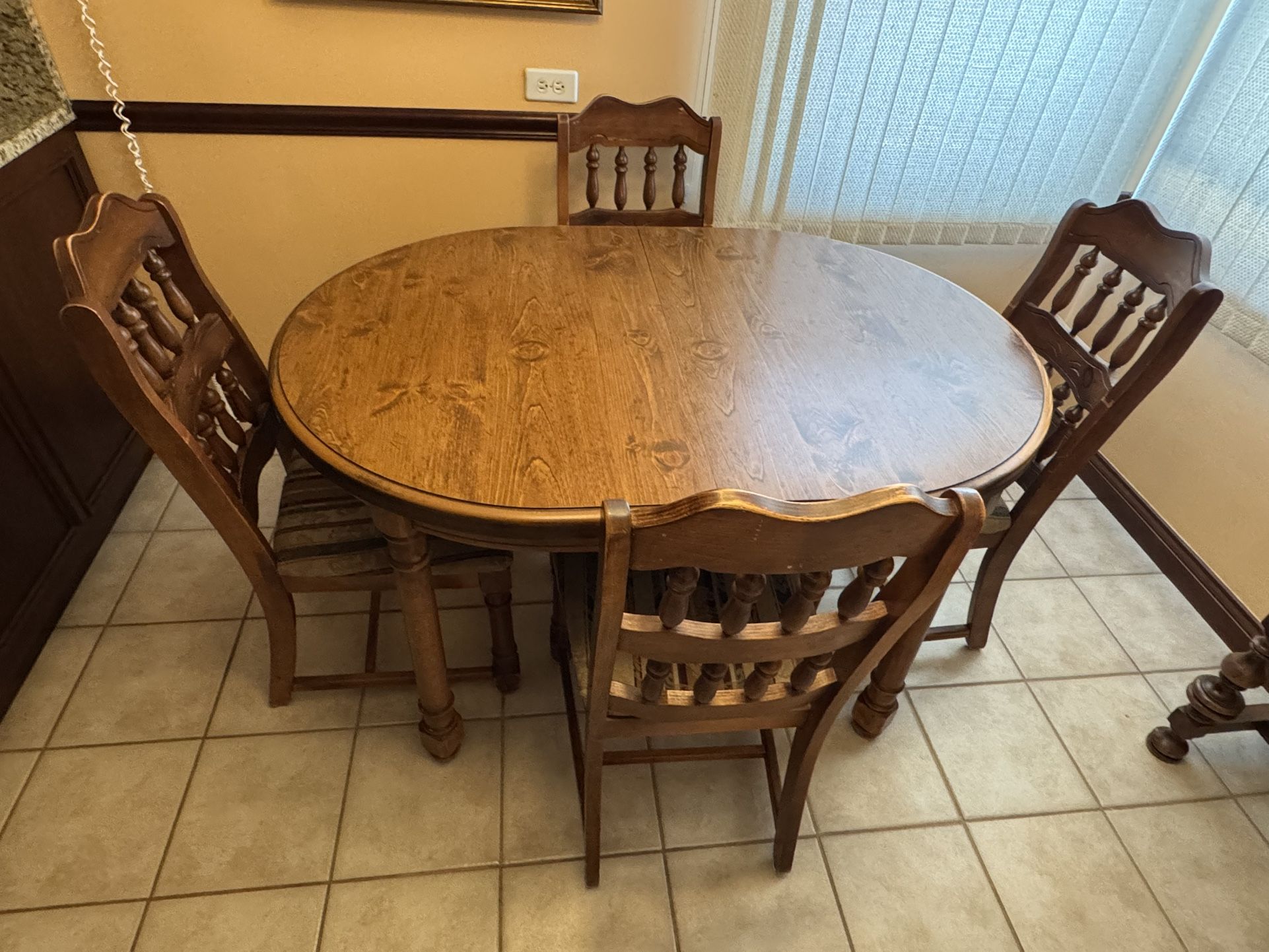 Kitchen Table With Chairs