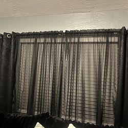 Cortinas largas negras