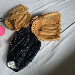 Baseball Gloves 