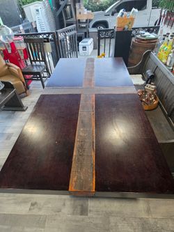 Z  gallerie table