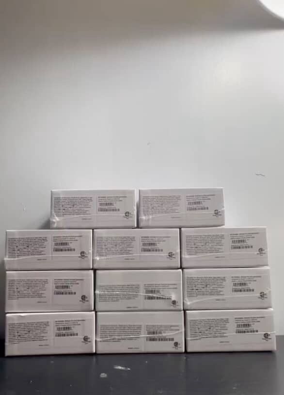 AirPods Pro 2 ( with active noice cancellation) 1:1