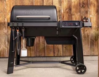 Woodridge BBQ Wi-Fi Wood Pellet Grill and Smoker in Black