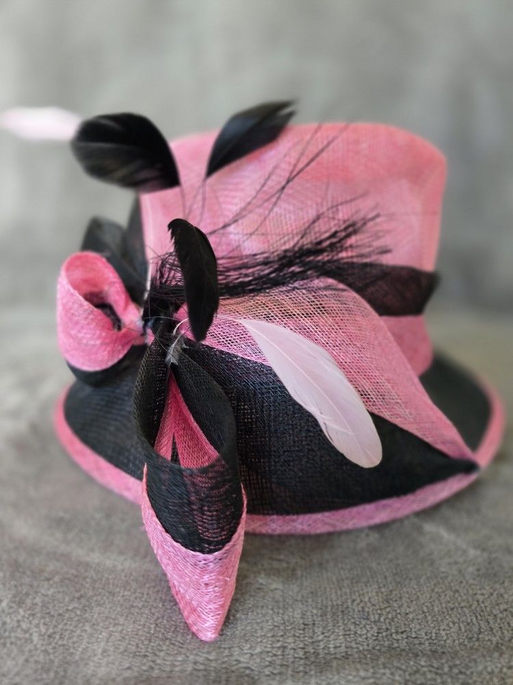 Pink and Black Sinamay Dress Hat – Wide Brim with Feather Detail