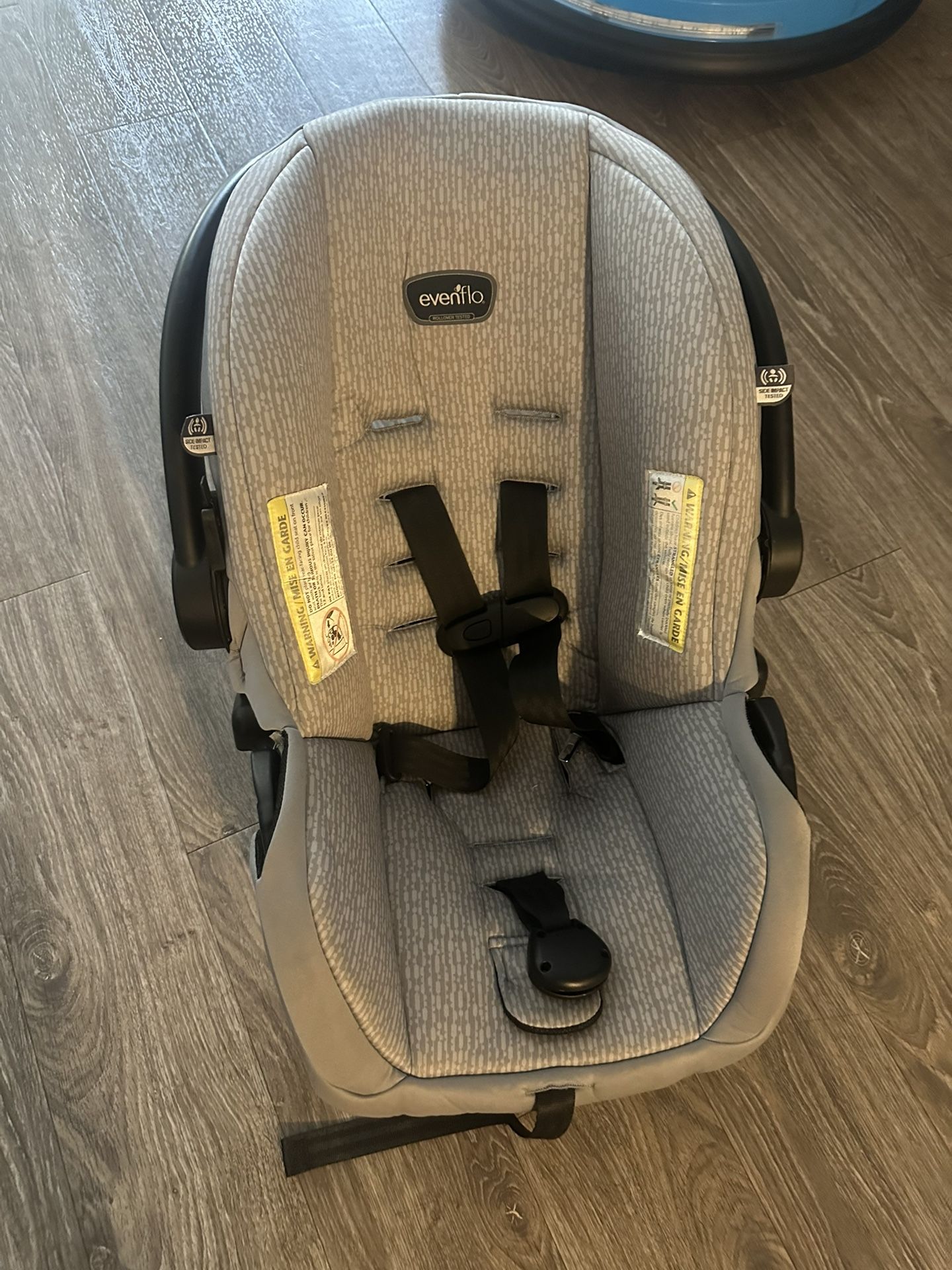 EVENFLO CAR SEAT