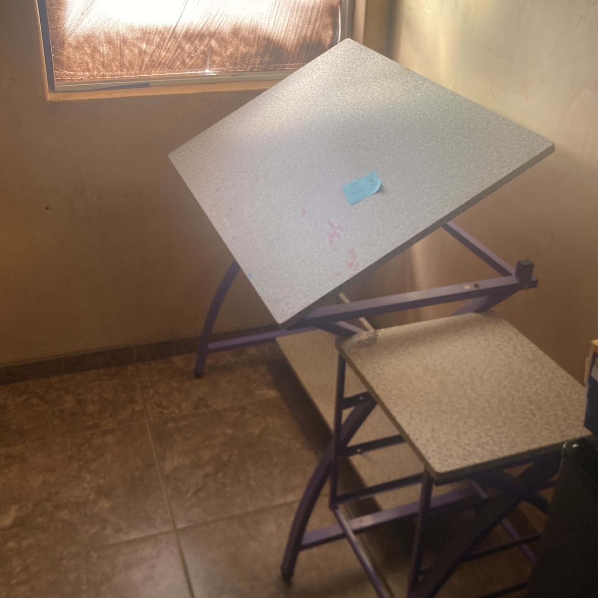 Kids Desk Extendable