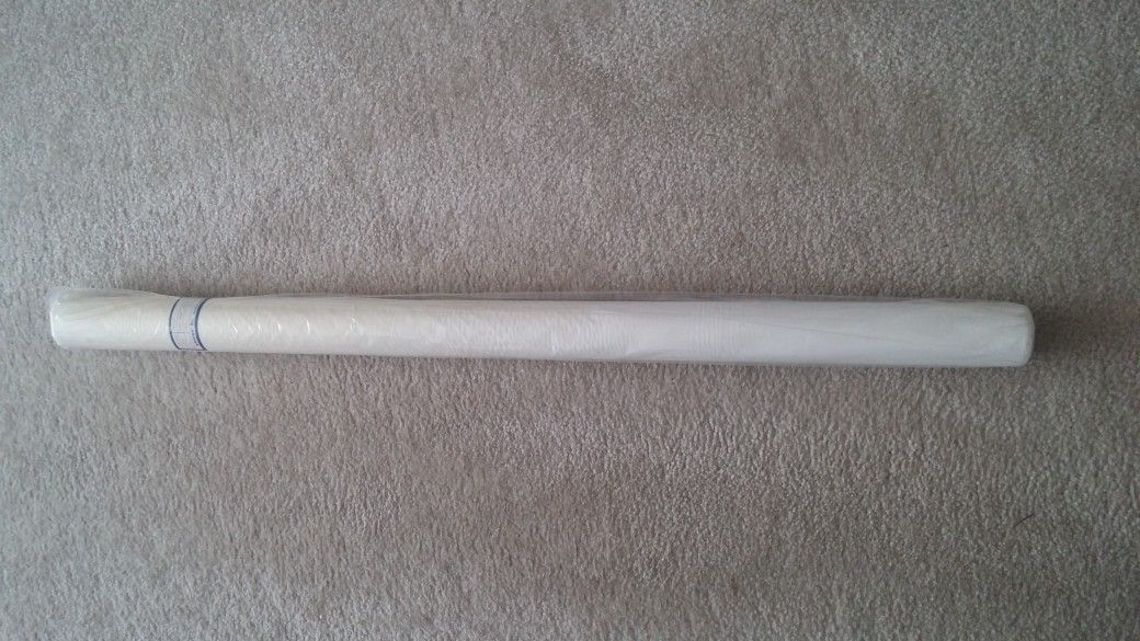 Plastic Table Roll/Frosty White