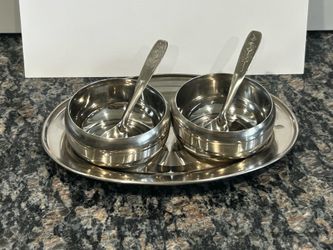 Silver coated condiment bowl set
