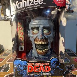 2014 Walking Dead Yahtzee Collectible