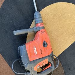 Hilti Combihammer 