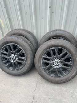 265/60R20 TIRES AND RIMS