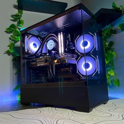 Gaming PC: RTX 3070 Ti | Ryzen 7 | 32GB RAM