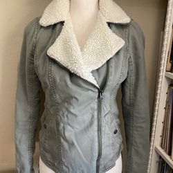 HOLLISTER Womens Small Green Bomber Jacket Sherpa Collar Quilted Lining Side Zip 