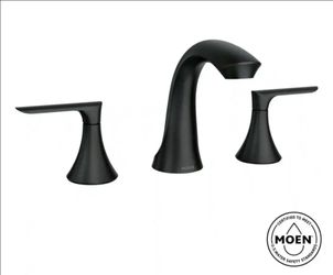 MOEN Findlay 8 in. Widespread 2-Handle Bathroom Faucet Matte Black w/Valve
