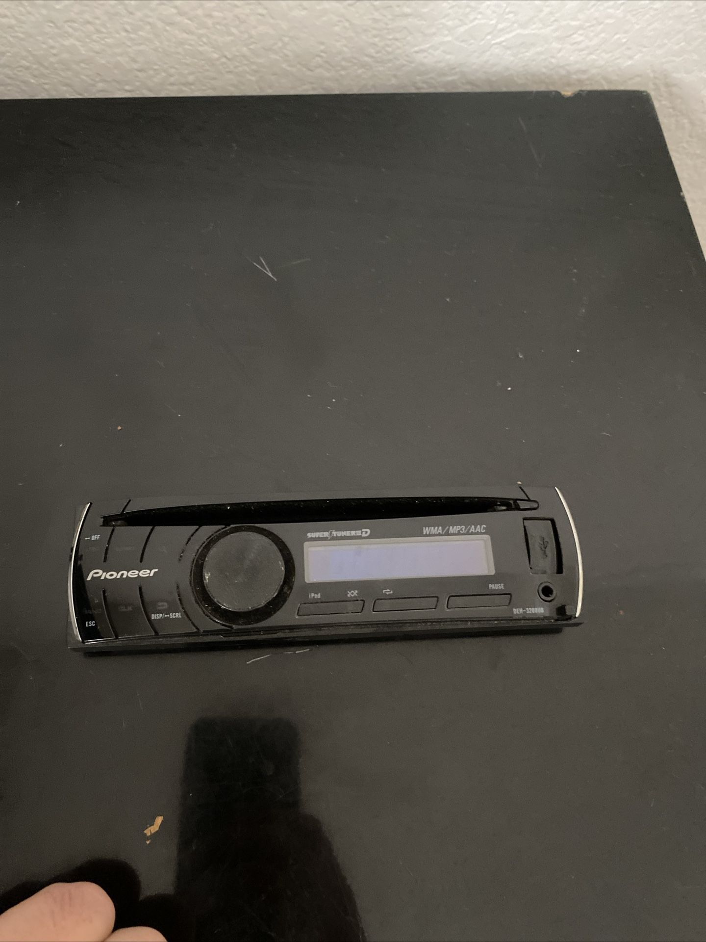 Pioneer DEH-2100IB CD Player In Dash Receiver
