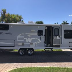 2017 Winnebago Minie 2455BHS
