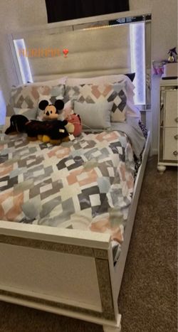 Bedroom  set of 3