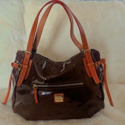  Dooney & Bourke Shoulder Bag Excellent
