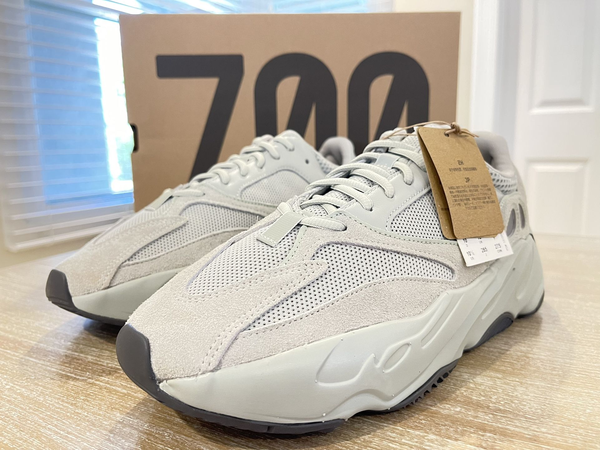 Adidas Yeezy Boost 700 “Salt”