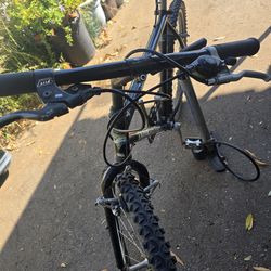 Mountain bike diamond back apex