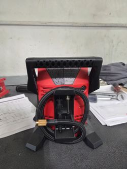 Milwaukee air pump