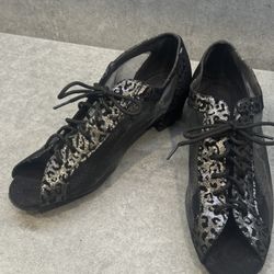 Ballroom Dance Shoes 8 1/2 Black