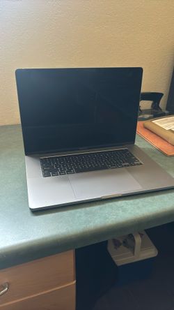 MacBook Pro 16”