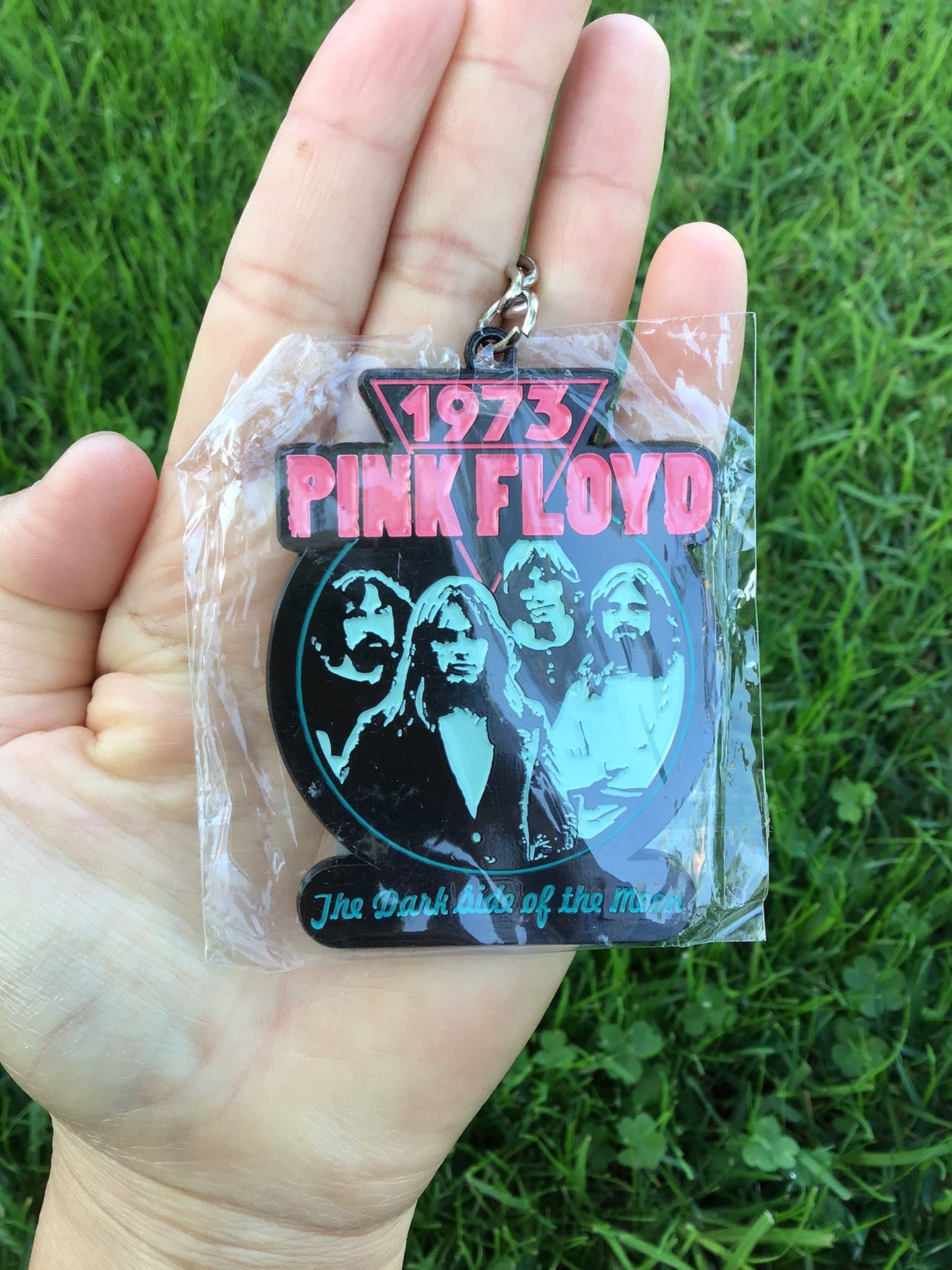 Pink Floyd Metal Keychain Key Ring London England Rock Band Music Collectibles Print Art Panoramic Pink Floyd The Dark Side Of The Moon