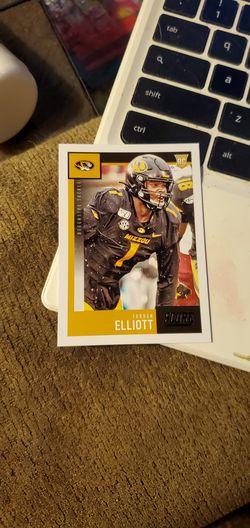 Jordan elliott football card