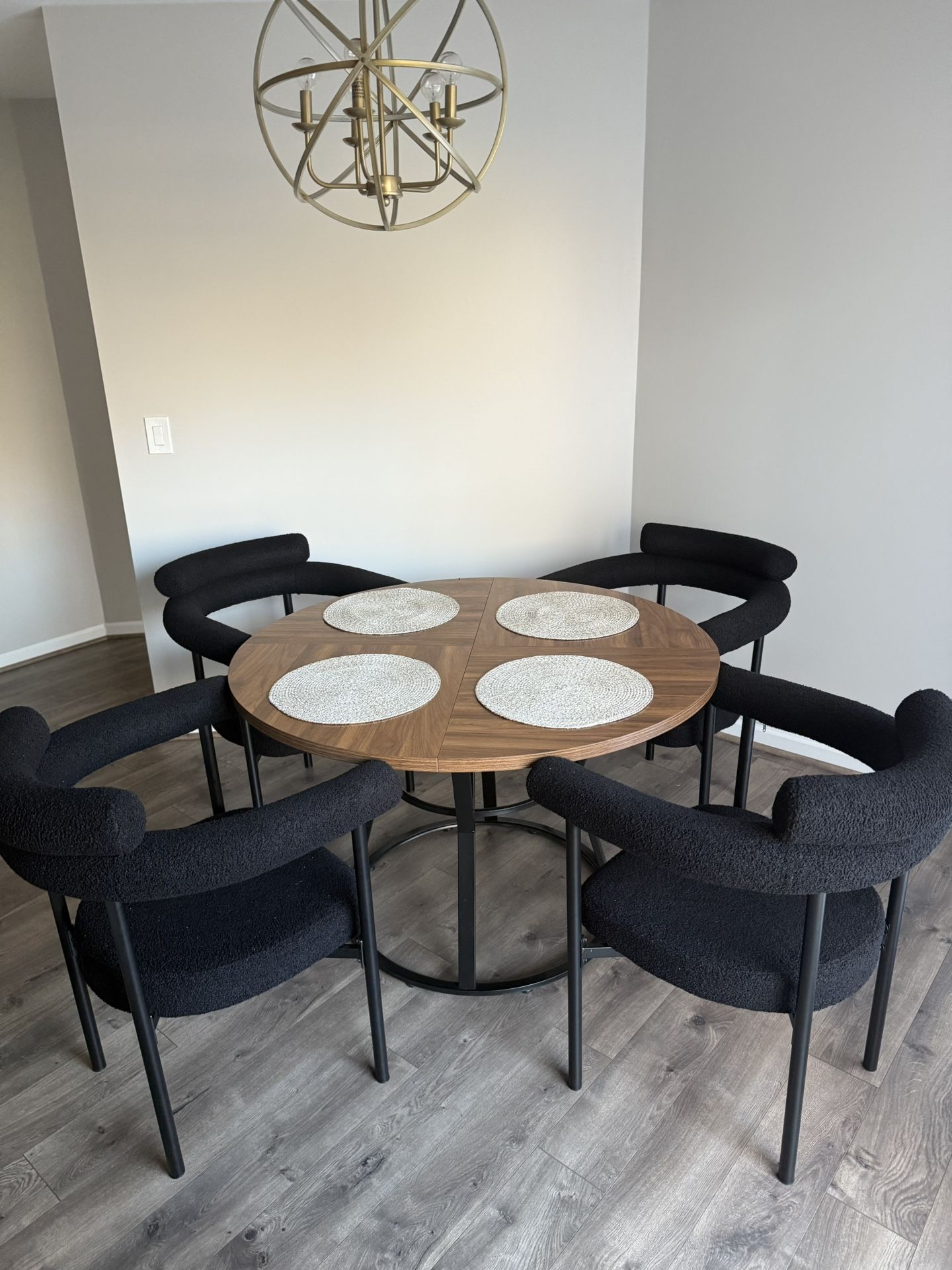 Dining Table Set Of 4