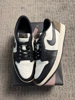 Jordan 1 Low Mocha