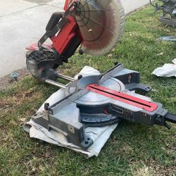 Milwaukee Miter Saw 10”