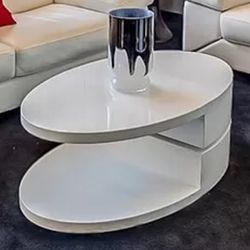 White lacquer swivel coffee table