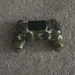 PlayStation 4 controller