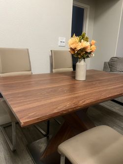 Dining Table Set