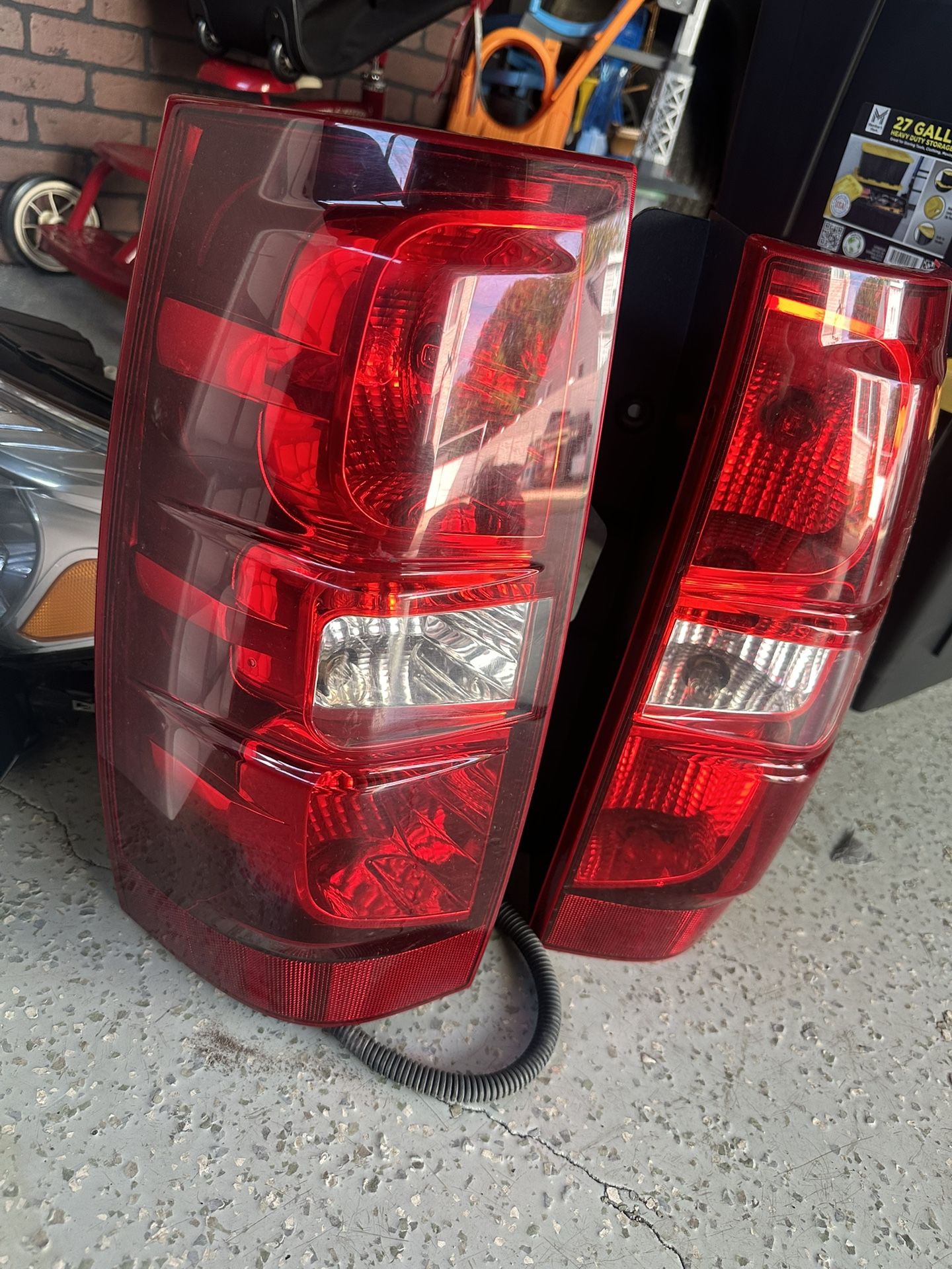 Tail Lights For 2009 Tahoe