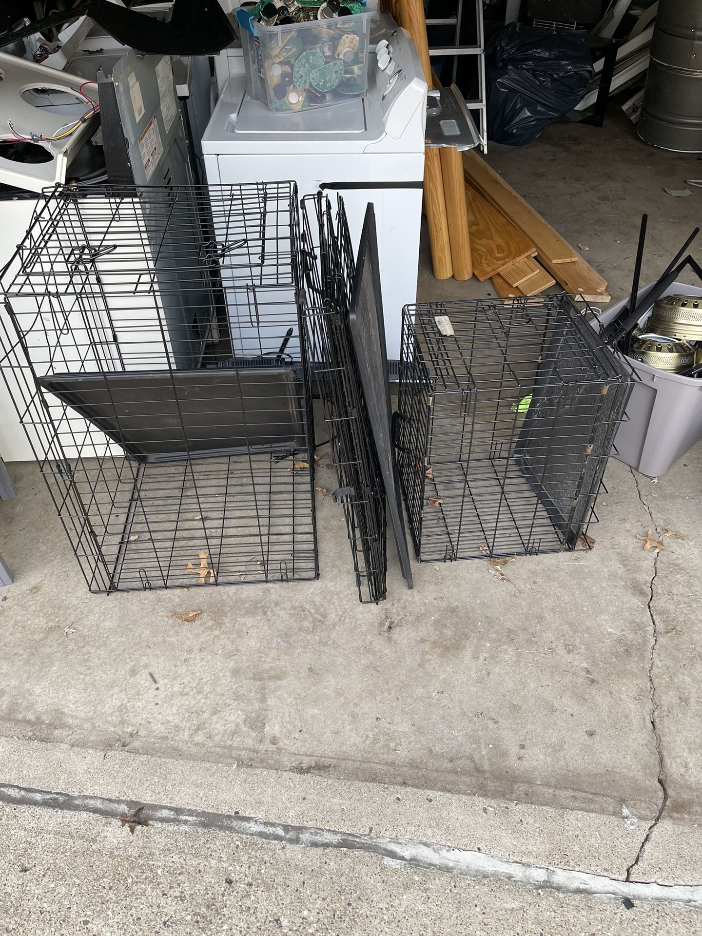 Dog Cage just1 Small/med Gate Left