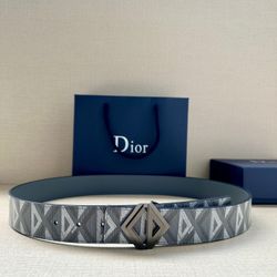 Dior 40mm Belt With Box New 