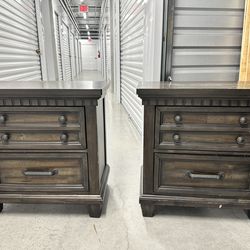 🔥 Solid Wood Nightstands (Set of 2) – $250 OBO – Must Sell ASAP