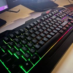 RGB Gaming Light Up Keyboard - Alpha Gaming Rumble - Works Perfect