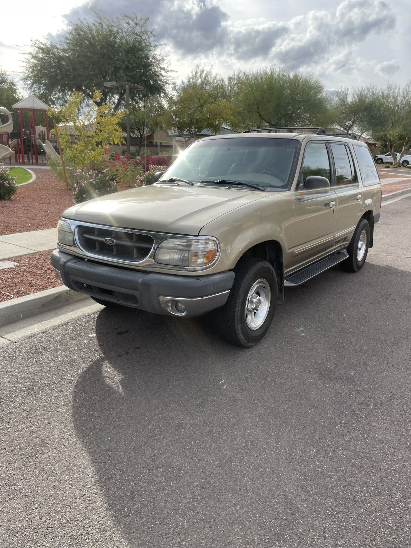 1999 Ford Explorer