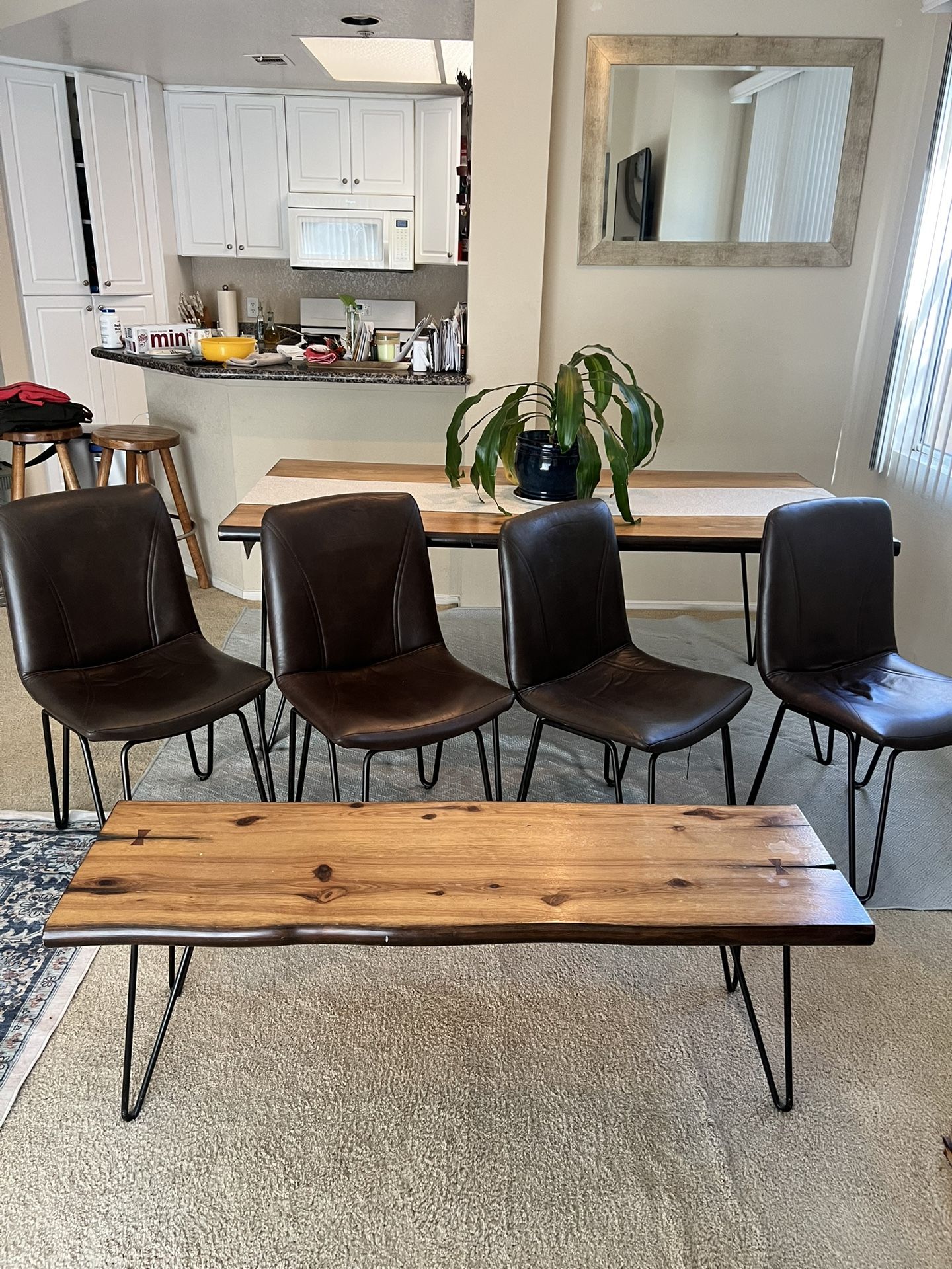kitchen table + 4 chairs + bench
