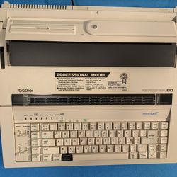 Electronic typewriter Brother CX-80 (Professional 80)