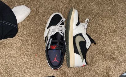 Air Jordan 1 Retro Low OG x Travis Scott Olive(size 12.5)