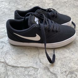 Nike SB Check Canvas Kid Skate Shoes Size 4.5Y
