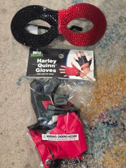 Harley Quinn - mask and gloves