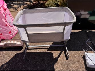 Bedside bassinet