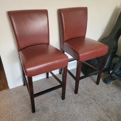 2 Barstools, Chairs